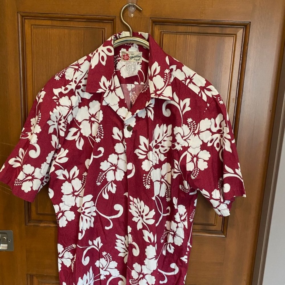 The Hawaiian original large shirt